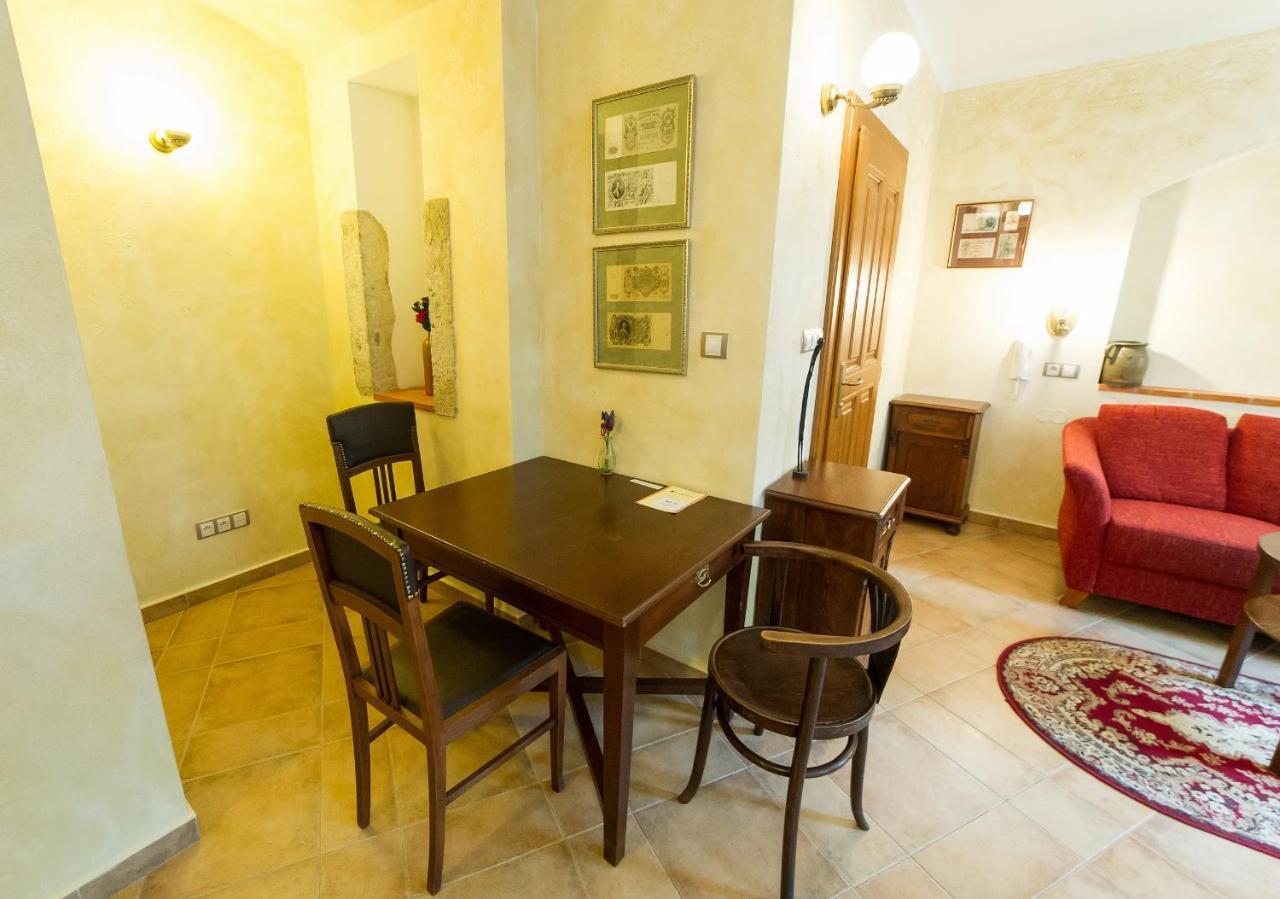 U Zvonu Apartments Český Krumlov Buitenkant foto