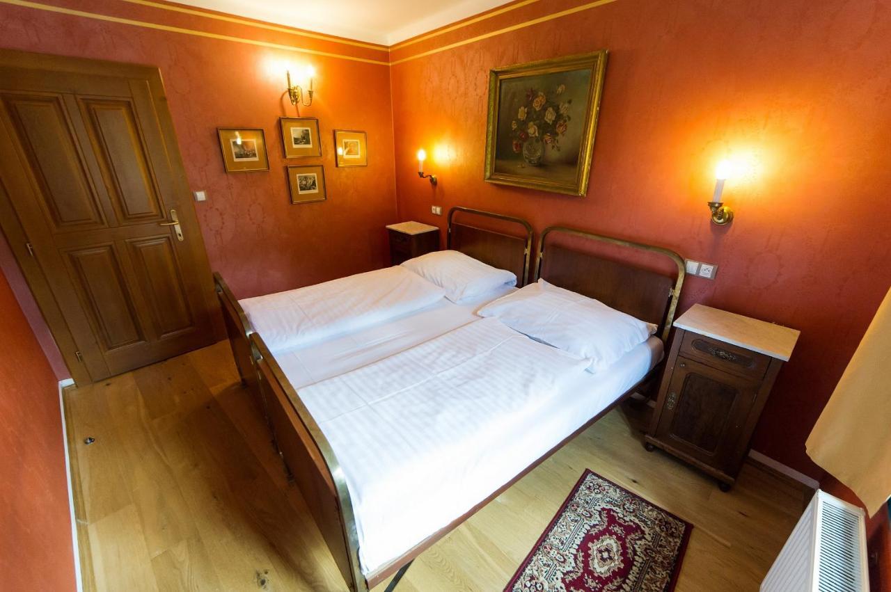 U Zvonu Apartments Český Krumlov Buitenkant foto
